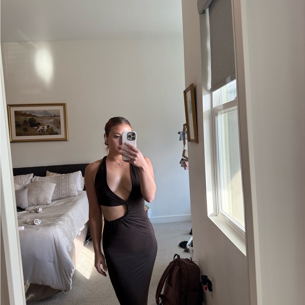 PrettyLittleThing Brown Cut-Out Dress